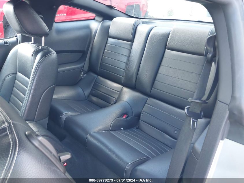 2010 Ford Mustang V6/V6 Premium VIN: 1ZVBP8AN4A5181117 Lot: 39779279