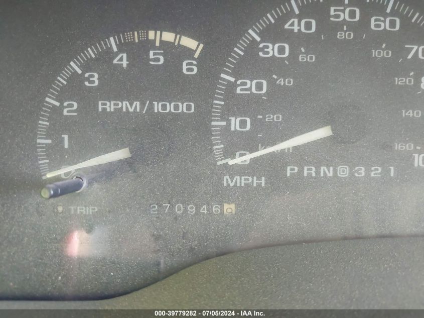 1996 GMC Suburban K2500 VIN: 3GKGK26J8TG505048 Lot: 39779282