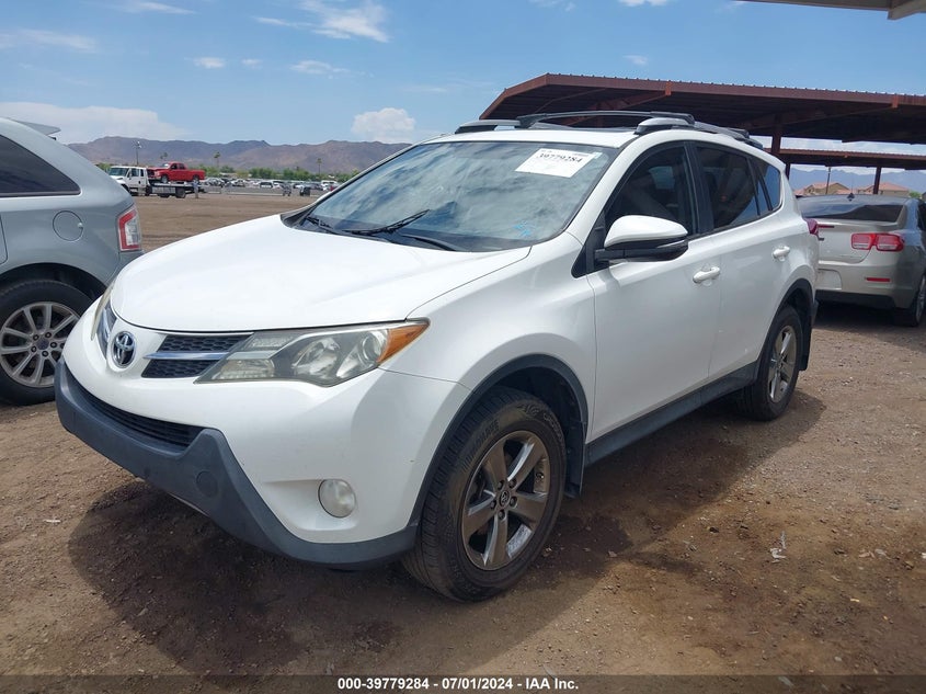 2015 TOYOTA RAV4 XLE - JTMRFREV0FJ035851