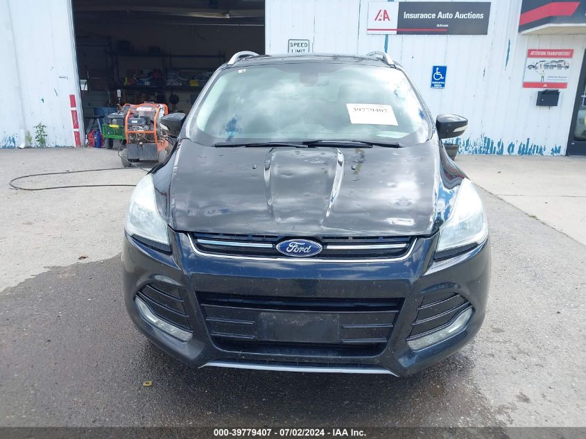 2015 Ford Escape Titanium VIN: 1FMCU0J95FUB05371 Lot: 39779407