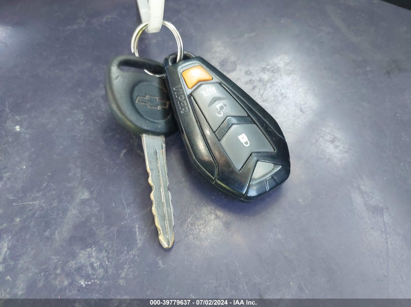 2003 Chevrolet Silverado C1500 VIN: 2GCEC19V331297565 Lot: 39779637