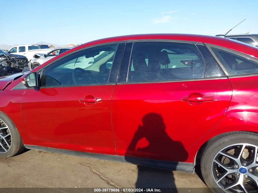 2017 Ford Focus Sel VIN: 1FADP3H28HL214836 Lot: 39779656