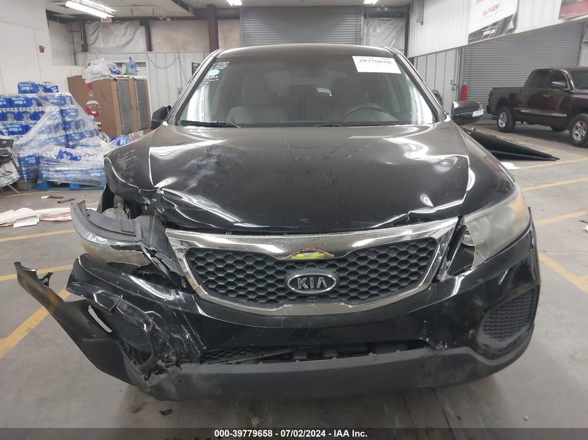 2011 Kia Sorento Lx VIN: 5XYKTCA1XBG153782 Lot: 39779658