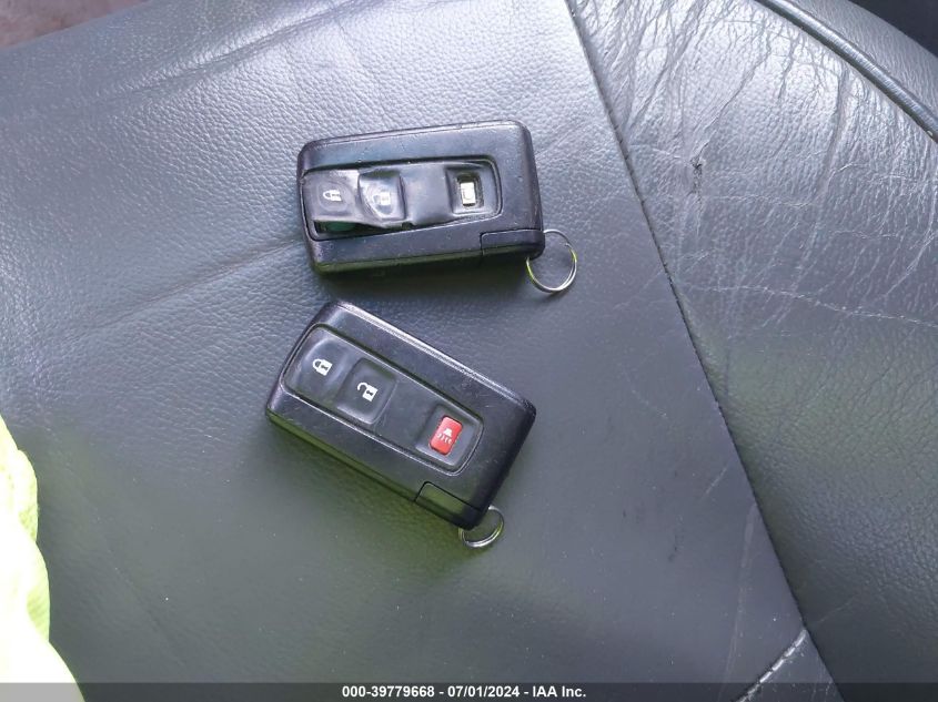 2005 Toyota Prius VIN: JTDKB20U253046131 Lot: 39779668