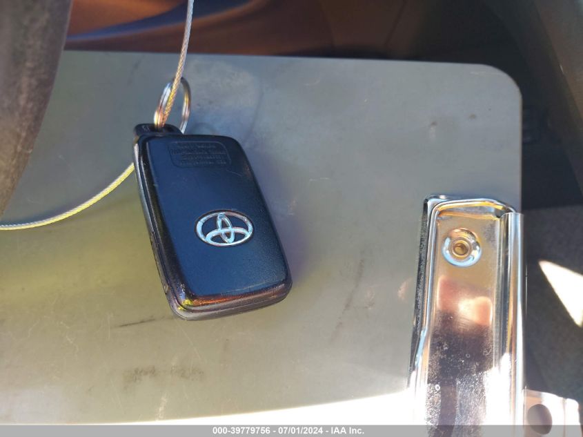 2014 Toyota Prius Plug-In VIN: JTDKN3DP8E3061024 Lot: 39779756