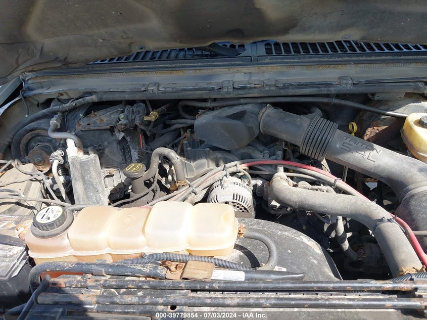 2001 Ford F-250 Xl/Xlt VIN: 3FTNF21L71MA70621 Lot: 39779854