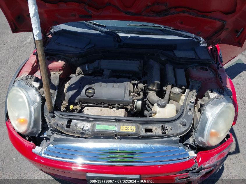 2009 Mini Cooper VIN: WMWMF33589TW70865 Lot: 39779867