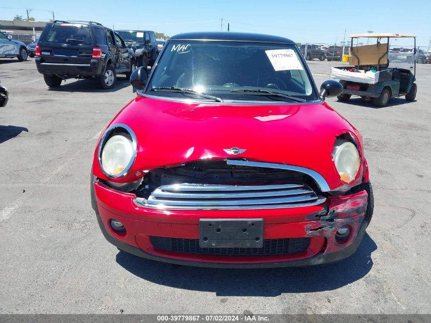 2009 Mini Cooper VIN: WMWMF33589TW70865 Lot: 39779867