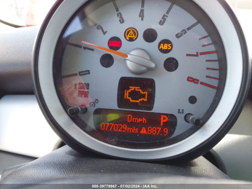 2009 Mini Cooper VIN: WMWMF33589TW70865 Lot: 39779867