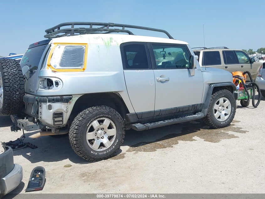 2007 Toyota Fj Cruiser VIN: JTEZU11F470013957 Lot: 39779874