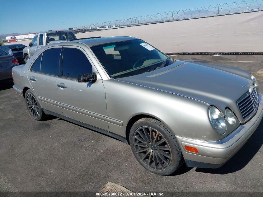 1999 Mercedes-Benz E 430 VIN: WDBJF70H9XA769570 Lot: 39780072