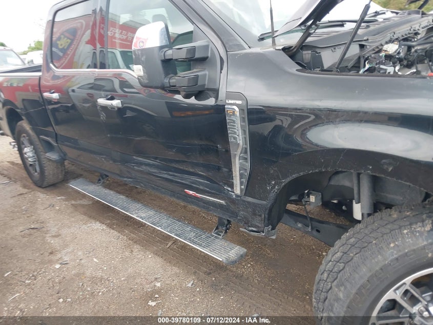 2024 Ford F-250 Limited VIN: 1FT8W2BM5REC13040 Lot: 39780109