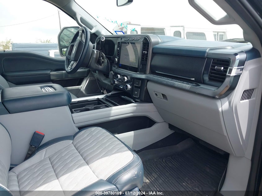 2024 Ford F-250 Limited VIN: 1FT8W2BM5REC13040 Lot: 39780109