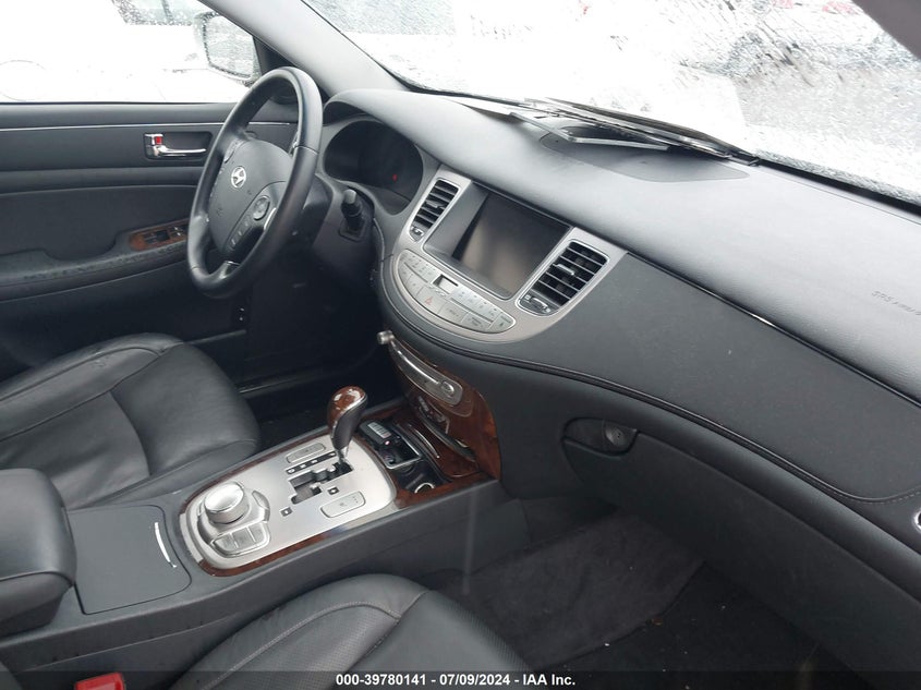 2009 Hyundai Genesis 3.8 VIN: KMHGC46E09U062533 Lot: 39780141