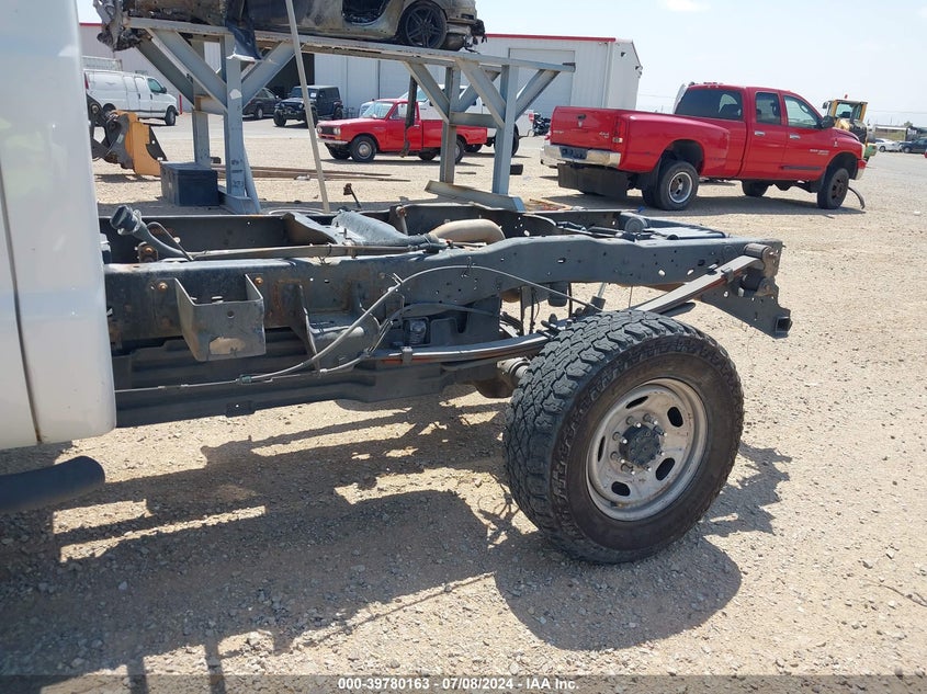 2012 Ford F-250 Xl VIN: 1FT7W2B66CEB16594 Lot: 39780163