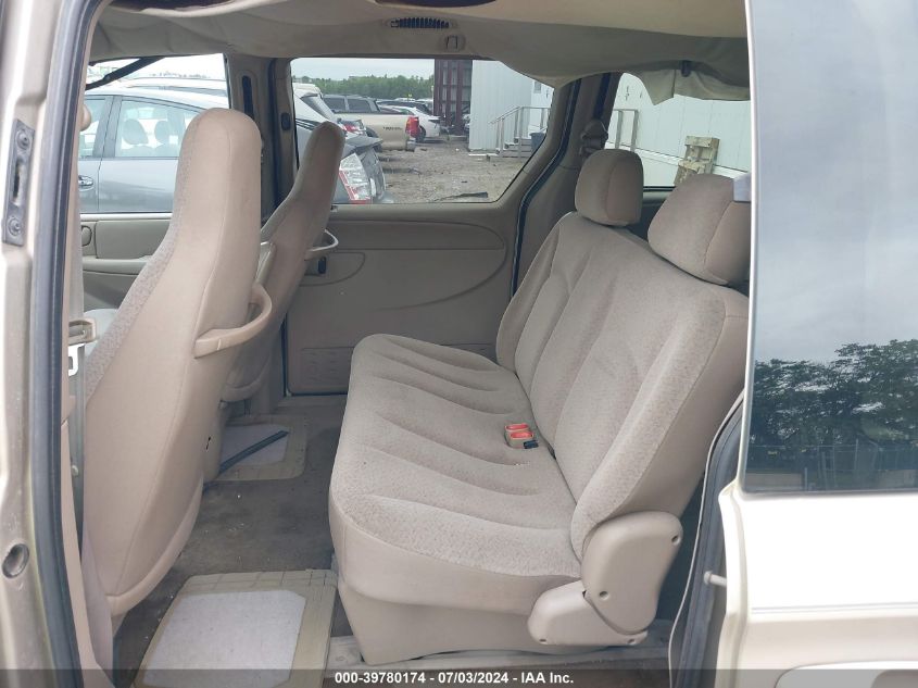 2002 Chrysler Town & Country Lx VIN: 2C4GP44362R747018 Lot: 39780174