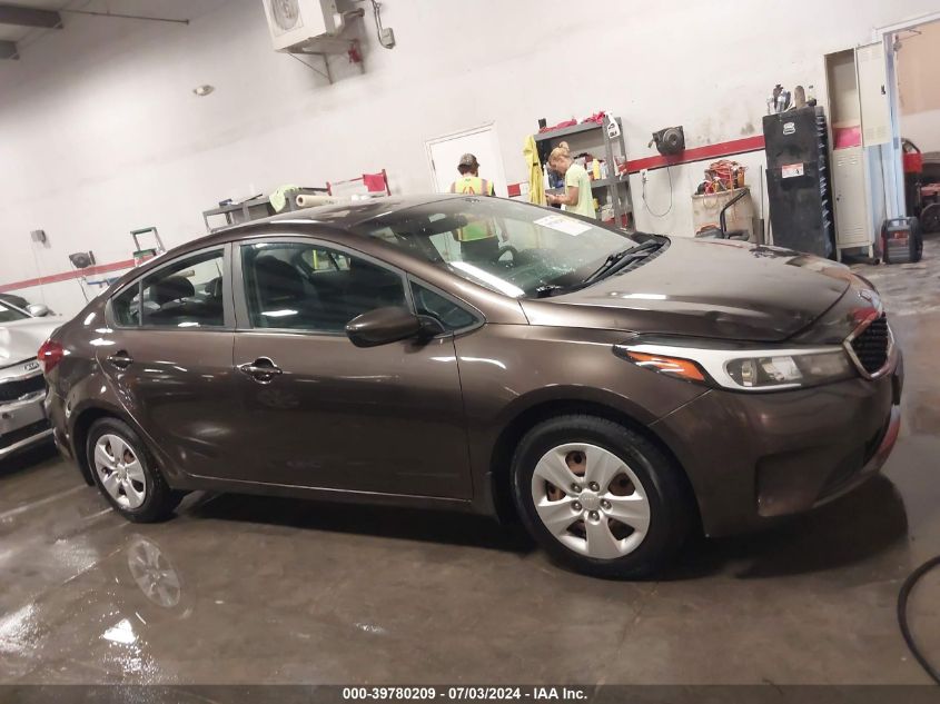 2017 Kia Forte Lx VIN: 3KPFL4A70HE011426 Lot: 39780209