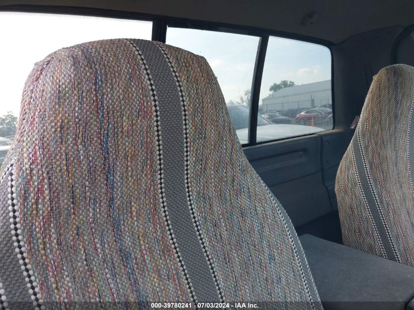 1999 Ford F150 VIN: 1FTZF0823XKB29781 Lot: 39780241