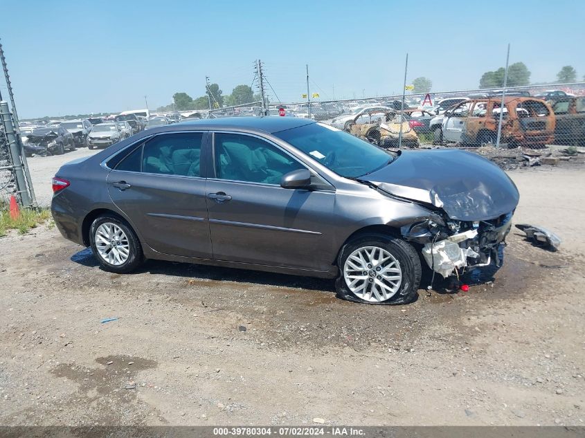 2017 Toyota Camry Le VIN: 4T1BF1FK7HU427388 Lot: 39780304