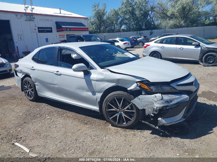 4T1T11AK4PU164883 2023 TOYOTA CAMRY - Image 1