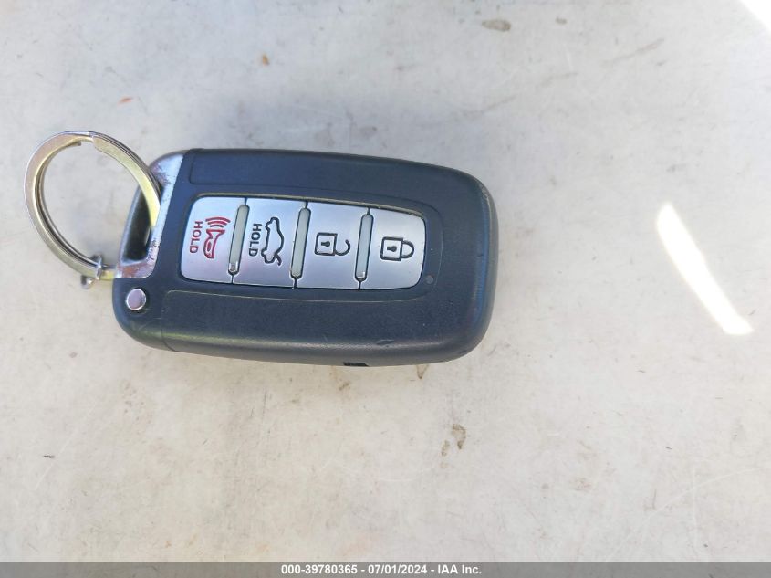 2013 Hyundai Sonata Hybrid Limited VIN: KMHEC4A49DA090038 Lot: 39780365