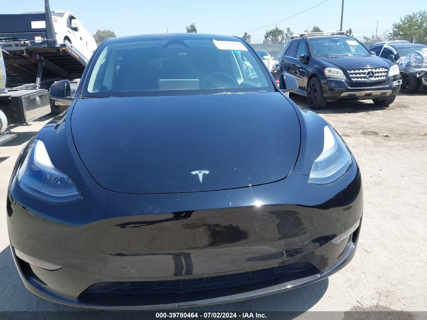 2023 Tesla Model Y Awd/Performance Dual Motor All-Wheel Drive VIN: 7SAYGDEF9PF845723 Lot: 39780464