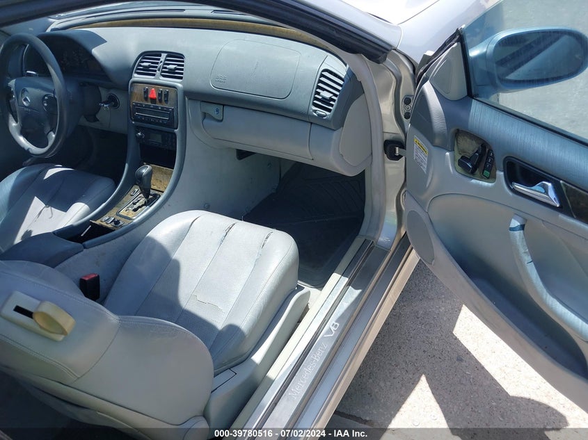2002 Mercedes-Benz Clk 430 VIN: WDBLJ70GX2T119089 Lot: 39780516