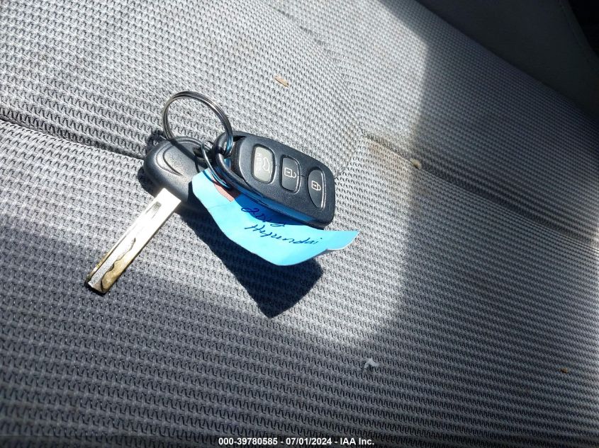 2012 Hyundai Veloster Base W/Gray VIN: KMHTC6AD2CU079298 Lot: 39780585