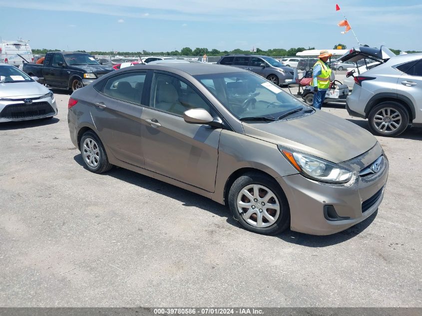 VIN KMHCT4AE4DU503871 2013 HYUNDAI ACCENT no.1