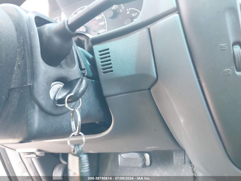 2002 Ford Explorer Xls VIN: 1FMZU62E72ZB63925 Lot: 39780614