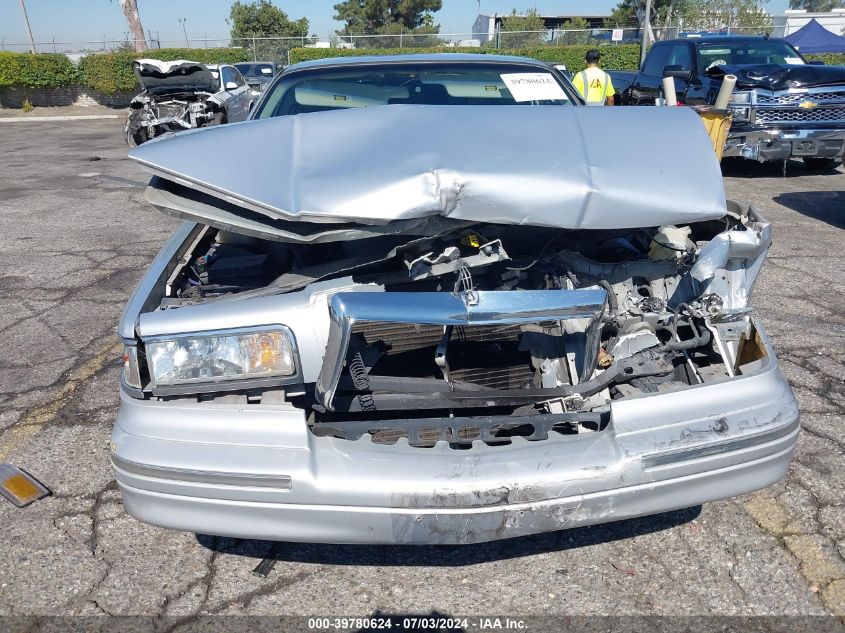 1997 Lincoln Town Car Executive VIN: 1LNLM81W0VY755320 Lot: 39780624