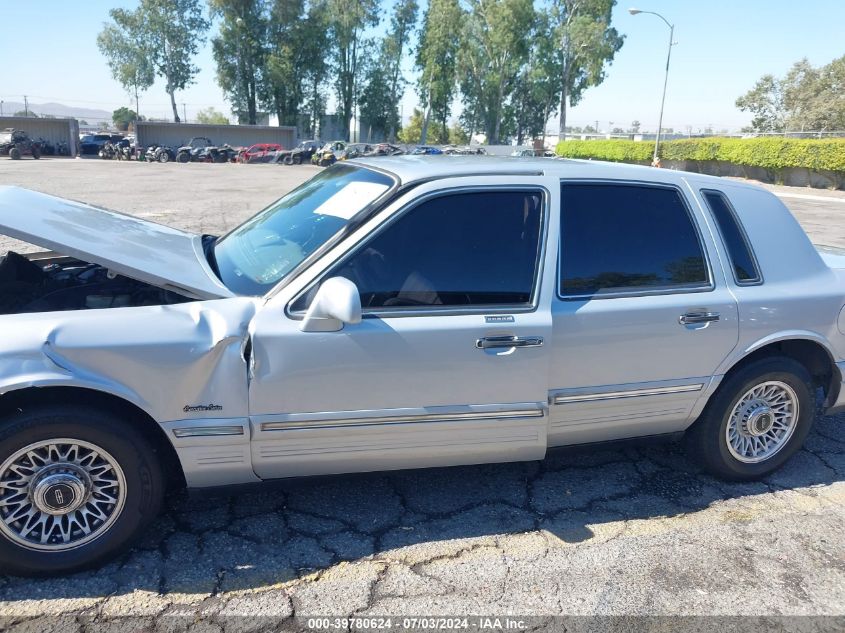 1997 Lincoln Town Car Executive VIN: 1LNLM81W0VY755320 Lot: 39780624