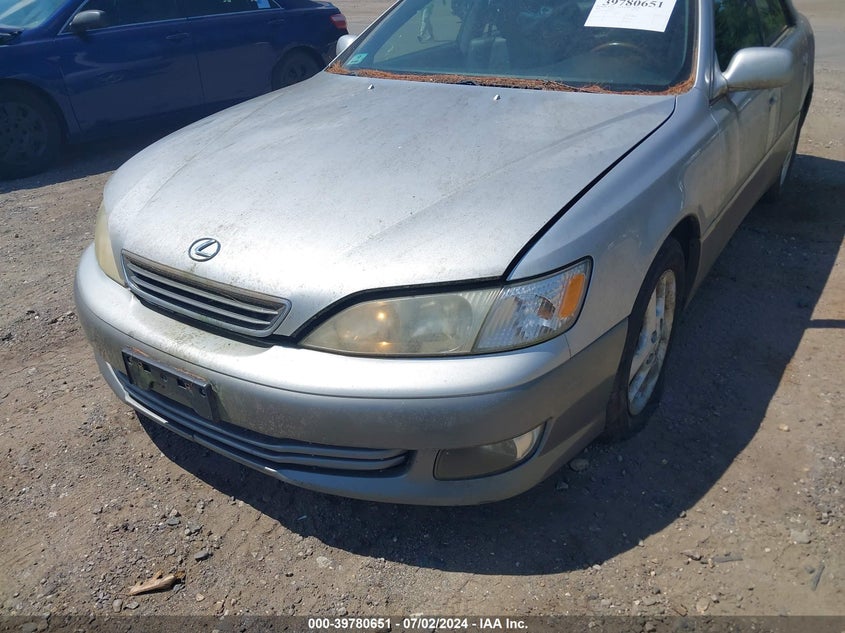 2001 Lexus Es 300 VIN: JT8BF28G610313140 Lot: 39780651