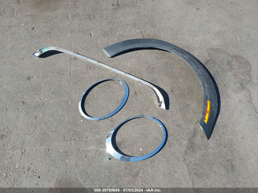 2009 Mini Cooper S VIN: WMWMF735X9TW82135 Lot: 39780689