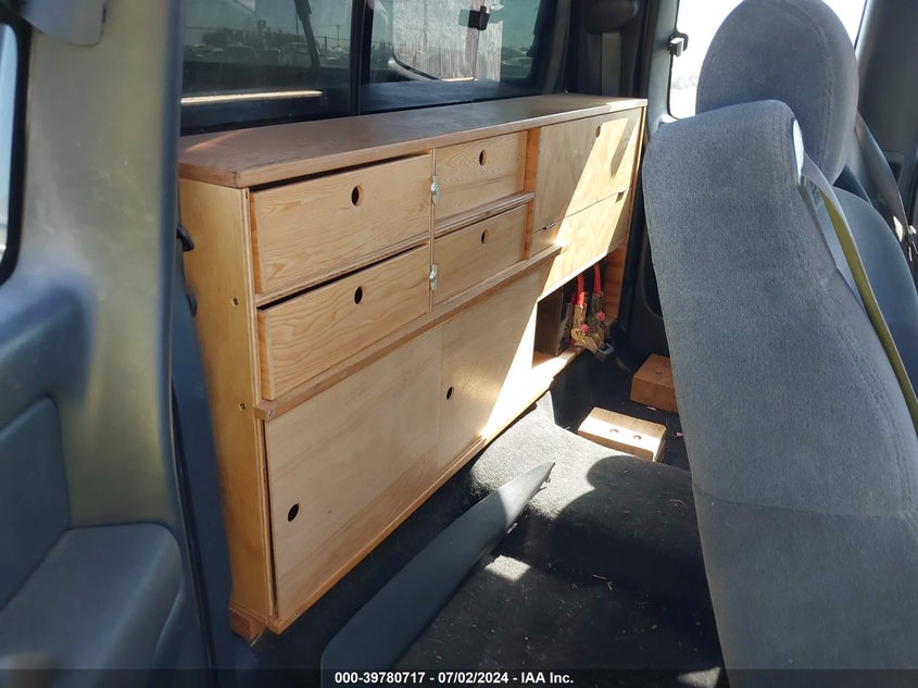 2001 Chevrolet Silverado 1500 Ls VIN: 2GCEC19V611155594 Lot: 39780717