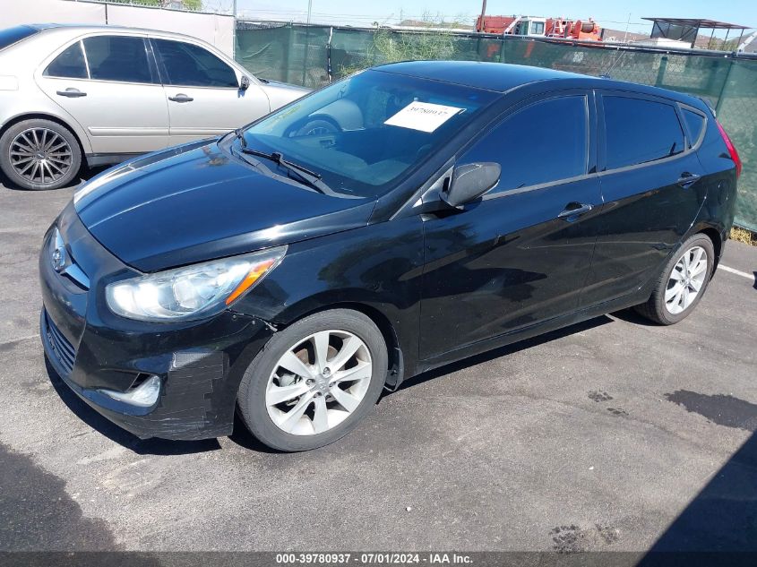 2013 Hyundai Accent Se VIN: KMHCU5AEXDU085982 Lot: 39780937