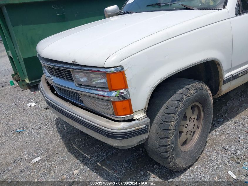 1990 Chevrolet Gmt-400 K2500 VIN: 2GCFK29K6L1144777 Lot: 39780943