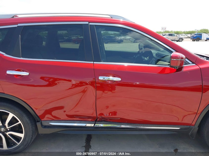 2019 NISSAN ROGUE SL - 5N1AT2MT7KC829074