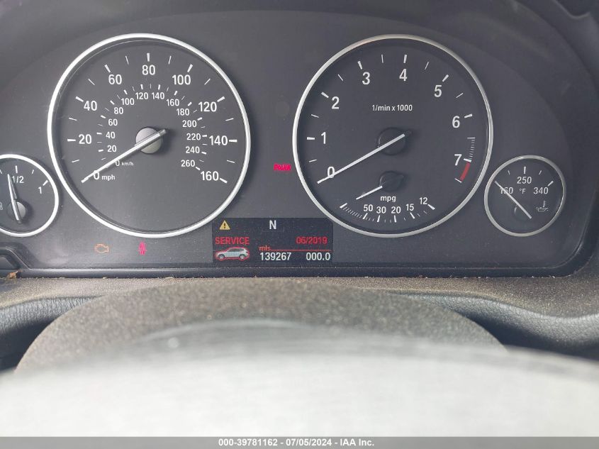 2011 BMW X3 xDrive28I VIN: 5UXWX5C57BL709647 Lot: 39781162