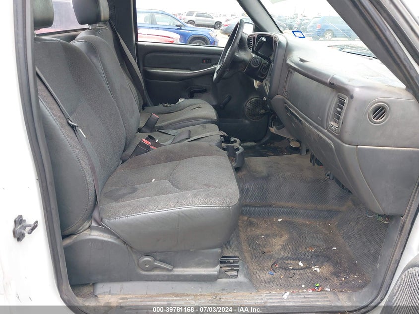 2004 Chevrolet Silverado 1500 Work Truck VIN: 1GCEC14TX4E101627 Lot: 39781168