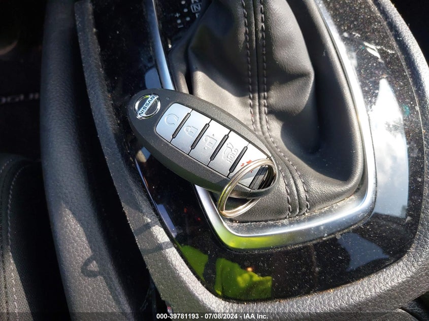 2020 NISSAN ROGUE S/SV - JN8AT2MT2LW014337