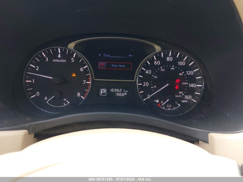 2014 Nissan Pathfinder Platinum VIN: 5N1AR2MN7EC711627 Lot: 39781250