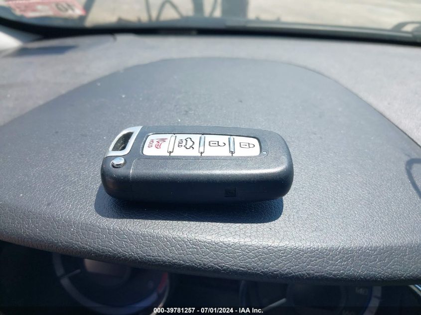 2013 Hyundai Sonata Se VIN: 5NPEC4AC7DH737847 Lot: 39781257