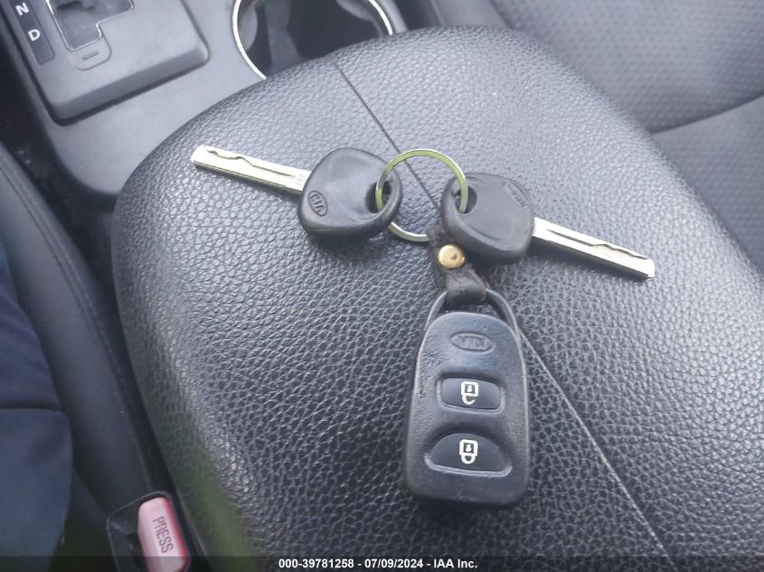 2012 Kia Sorento Lx VIN: 5XYKT3A68CG223812 Lot: 39781258