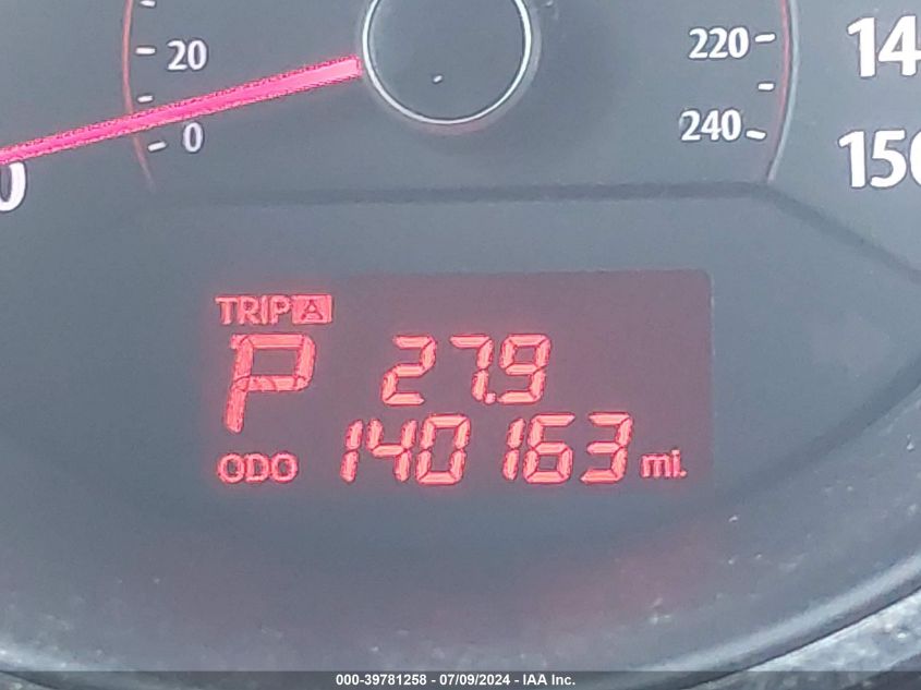 2012 Kia Sorento Lx VIN: 5XYKT3A68CG223812 Lot: 39781258