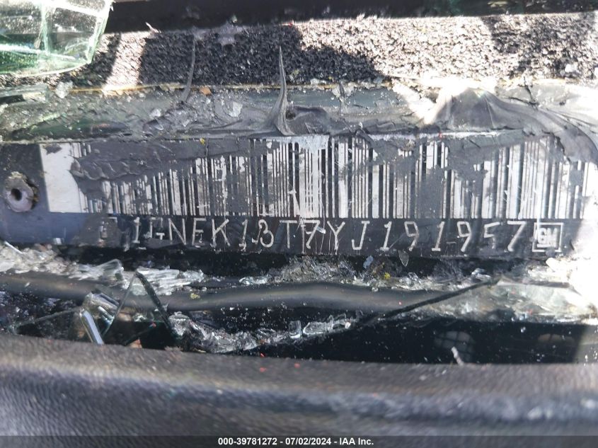 2000 Chevrolet Tahoe K1500 VIN: 1GNEK13T7YJ191957 Lot: 39781272