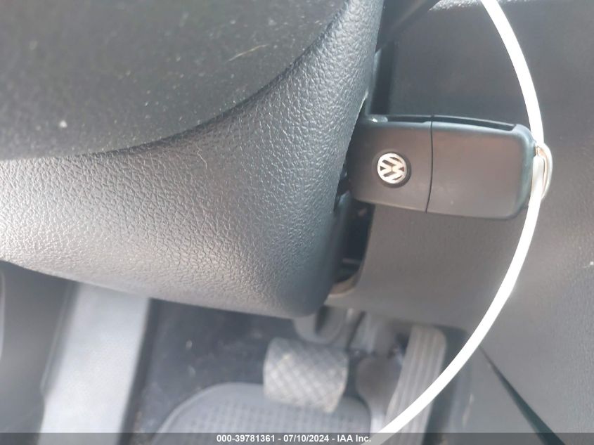 2014 Volkswagen Passat S VIN: 1VWAT7A38EC044862 Lot: 39781361