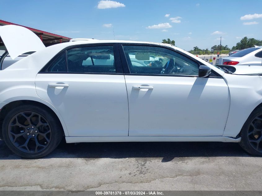 2C3CCAAG6KH565006 2019 Chrysler 300 Touring