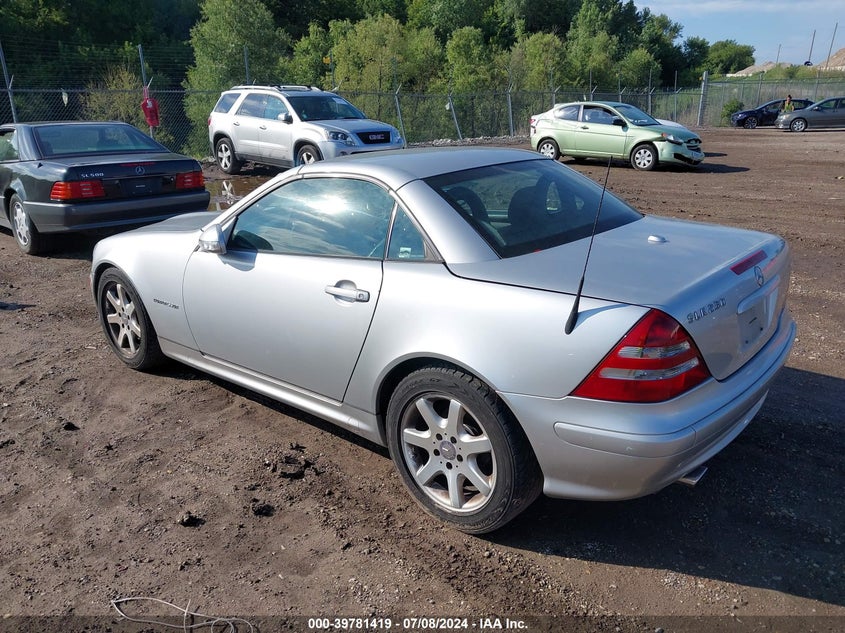2001 Mercedes-Benz Slk 230 Kompressor VIN: WDBKK49F91F221031 Lot: 39781419
