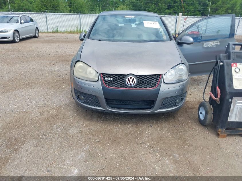 2008 Volkswagen Gti 2-Door VIN: WVWFV71K88W105740 Lot: 39781425